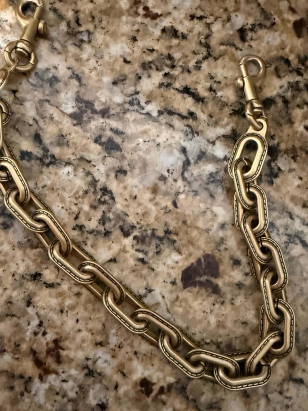 Coach gold link 🔗 chain ⛓️‍💥